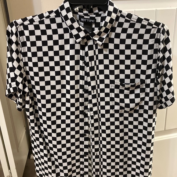 Checkered shirt from hot topic - Picture 1 of 3